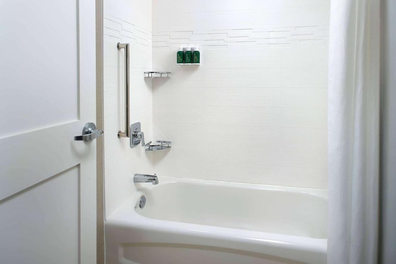 Sonesta Es Suites Raleigh Cary Dış mekan fotoğraf